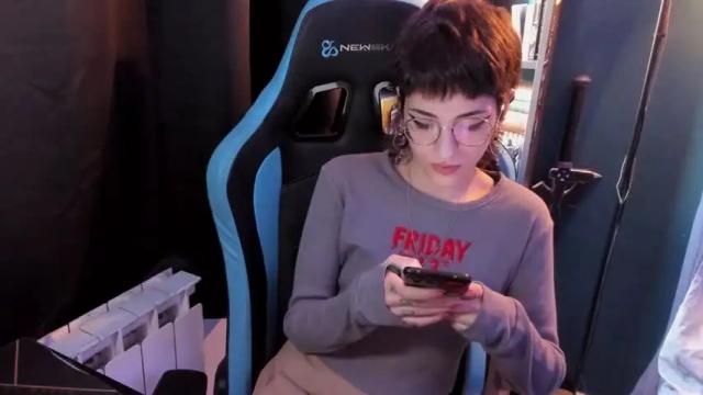 Image 11 of existenc3 Stream on Chaturbate on 14 months ago