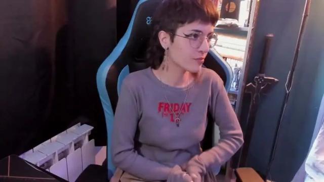 Image 3 of existenc3 Stream on Chaturbate on 14 months ago