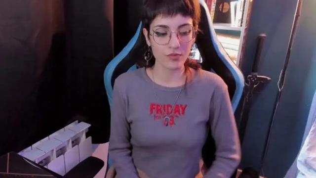 Image 8 of existenc3 Stream on Chaturbate on 14 months ago