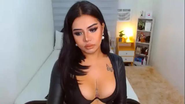 Image 3 of exotic69goddess Stream on Chaturbate on 16 months ago