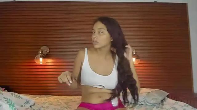 Image 4 of exotic_group_ Stream on Chaturbate on 14 months ago