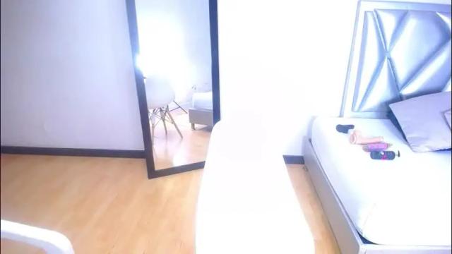 Image 7 of exotic_karmella Stream on Chaturbate on 1 month ago