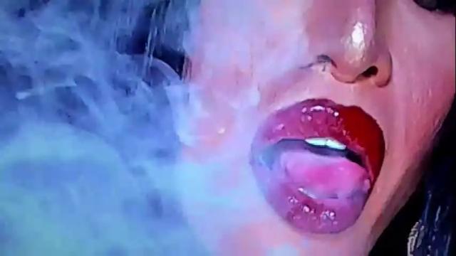 Image 11 of exoticalodia Stream on Chaturbate on 14 days ago