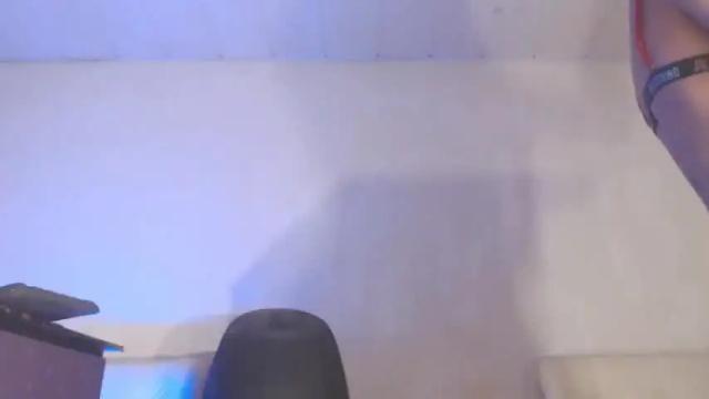 Image 2 of exoticc_shemale Stream on Chaturbate on 12 months ago
