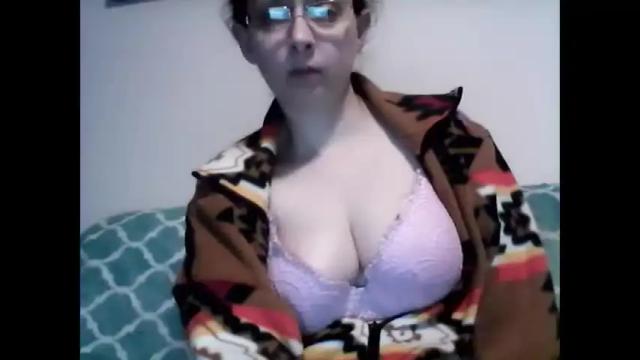 Image 12 of exoticlolaa Stream on Chaturbate on 18 months ago
