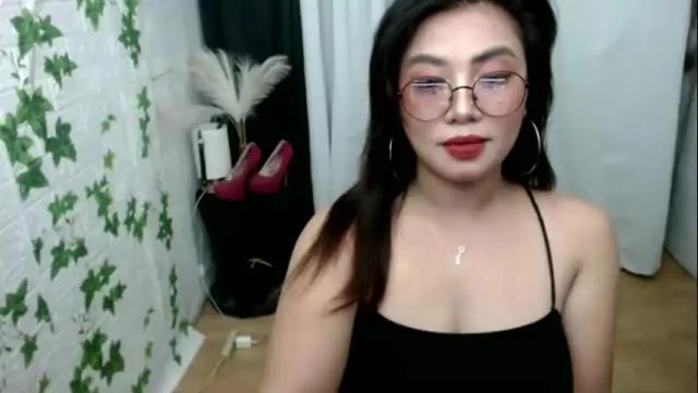 Image 8 of exoticrachel Stream on Chaturbate on 27 days ago