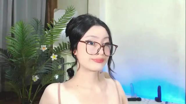 Image 4 of expensive_candyx Stream on Chaturbate on 1 month ago
