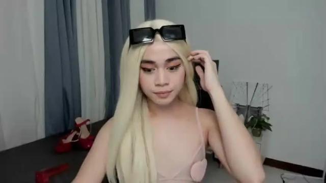 Thumbnail 1, expensivets_chloe's Stream at Chaturbate, 13 months ago