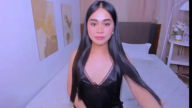 Image 7 of expensivets_chloe Stream on Chaturbate on 9 days ago