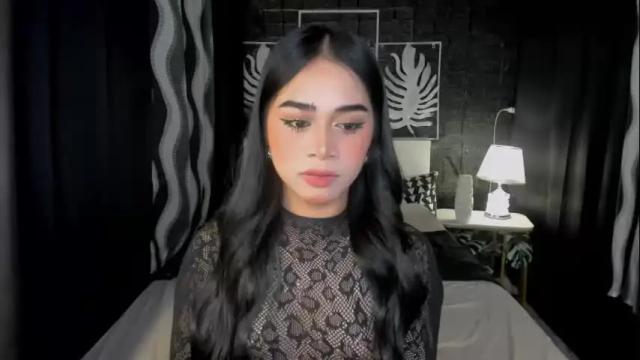 Image 7 of expensivets_chloe Stream on Chaturbate on 3 months ago