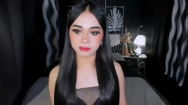 Image 12 of expensivets_chloe Stream on Chaturbate on 2 months ago