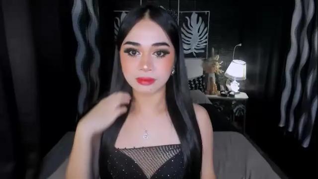 Image 8 of expensivets_chloe Stream on Chaturbate on 2 months ago