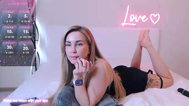 Image 12 of explosivestuff Stream on Chaturbate on 13 months ago