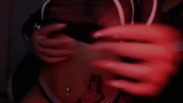 Image 10 of ey_im_simone Stream on Chaturbate on 15 months ago