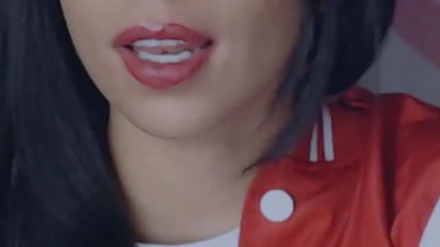 Image 11 of ey_im_simone Stream on Chaturbate on 14 months ago