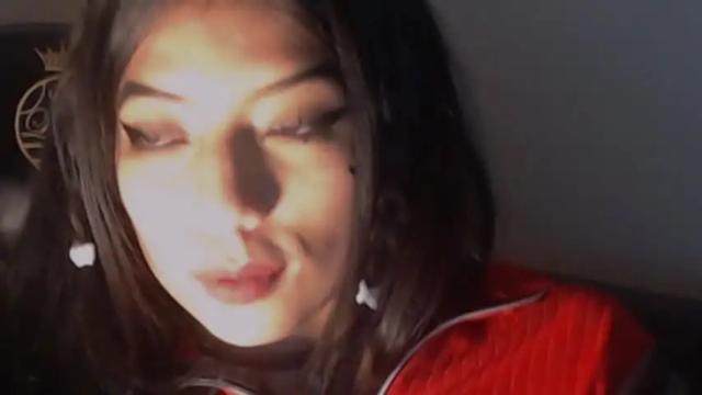 Image 7 of ey_im_simone Stream on Chaturbate on 14 months ago