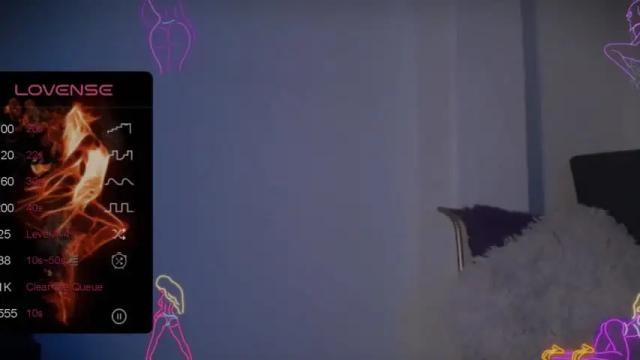 Image 6 of ey_im_simone Stream on Chaturbate on 14 months ago