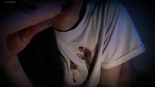 Image 10 of ey_im_simone Stream on Chaturbate on 13 months ago