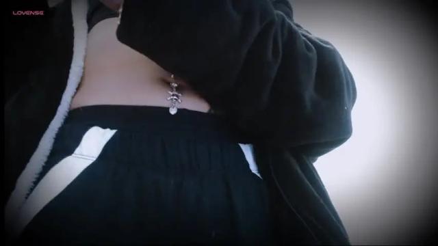 Image 2 of ey_im_simone Stream on Chaturbate on 13 months ago
