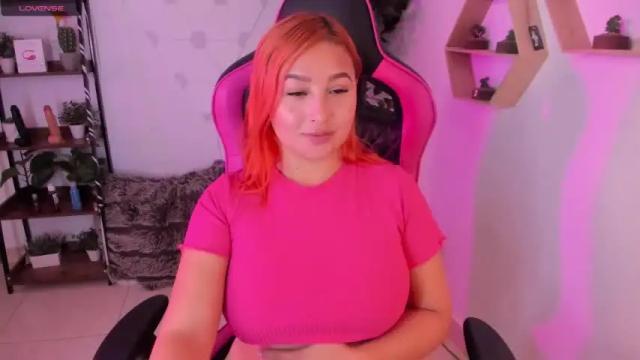 Image 8 of eyleen_24 Stream on Chaturbate on 27 months ago