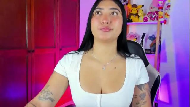 Image 7 of eymy_hadid_ Stream on Chaturbate on 2 months ago