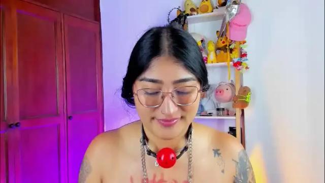 Image 4 of eymy_hadid_ Stream on Chaturbate on 1 month ago