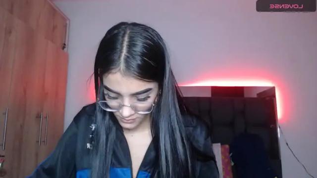 Image 10 of fabiana__stone Stream on Chaturbate on 14 months ago