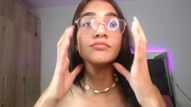 Image 12 of fabiana__stone Stream on Chaturbate on 13 months ago