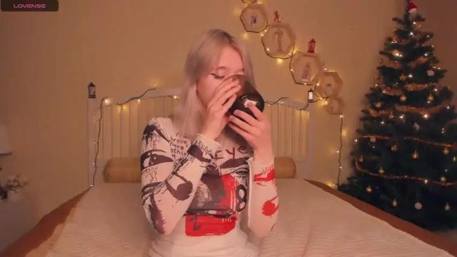 Image 3 of faby_smile Stream on Chaturbate on 16 months ago
