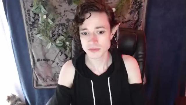 Image 4 of faetoy Stream on Chaturbate on 20 months ago