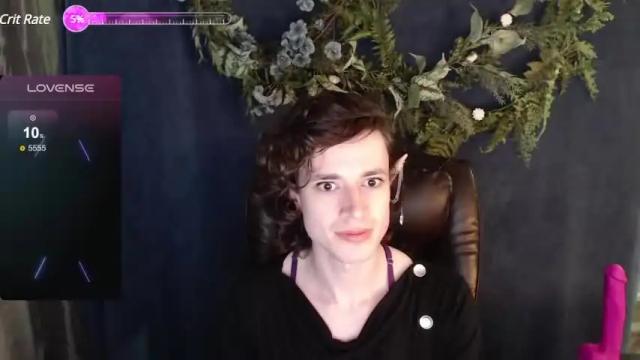Image 4 of faetoy Stream on Chaturbate on 19 months ago