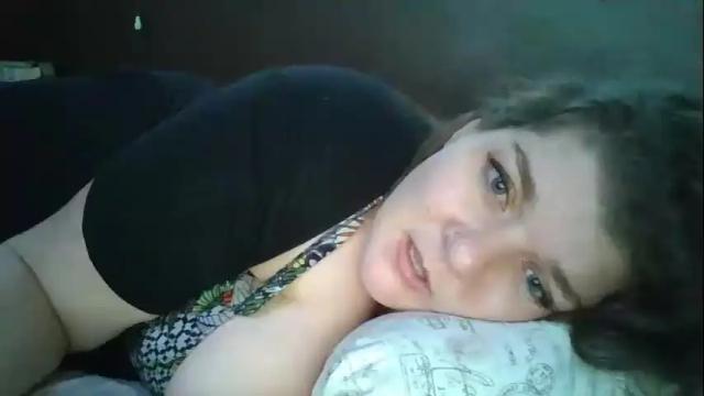 Image 10 of faidramae Stream on Chaturbate on 18 months ago