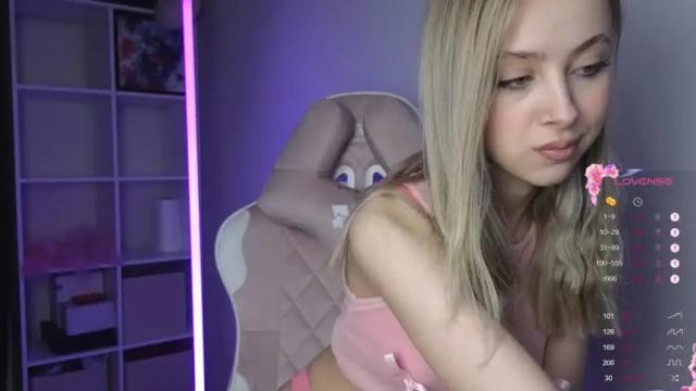 Image 11 of fairy__love Stream on Chaturbate on 13 months ago