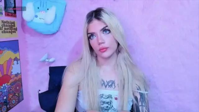 Image 8 of fairy_blonde Stream on Chaturbate on 16 months ago