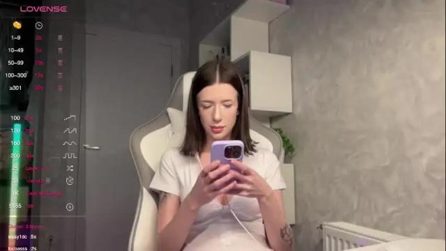 Image 12 of fairy_bloomix Stream on Chaturbate on 1 month ago