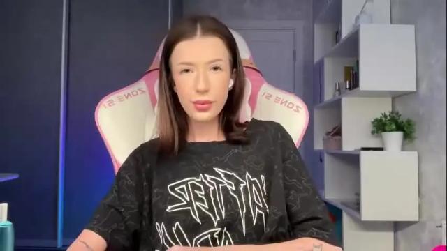 Image 3 of fairy_bloomix Stream on Chaturbate on 6 days ago