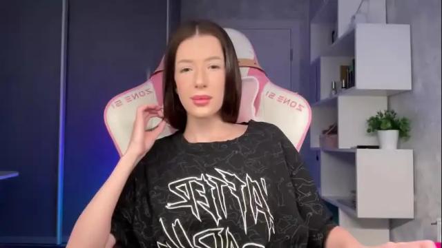 Image 4 of fairy_bloomix Stream on Chaturbate on 6 days ago