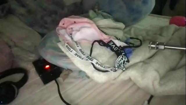 Image 12 of fairy_moan Stream on Chaturbate on 2 months ago
