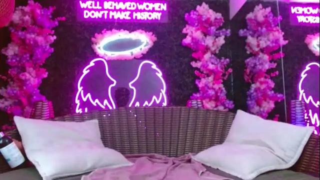 Image 7 of fairy_sweet_ Stream on Chaturbate on 1 month ago
