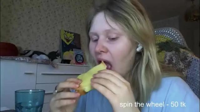 Thumbnail 1, fairydreams_'s Stream at Chaturbate, 1 month ago