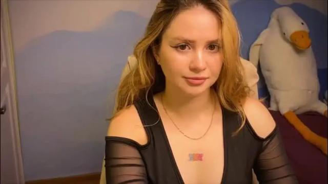 Image 4 of fairyilona Stream on Chaturbate on 4 months ago