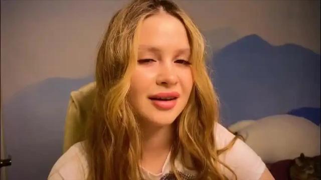 Image 8 of fairyilona Stream on Chaturbate on 2 months ago