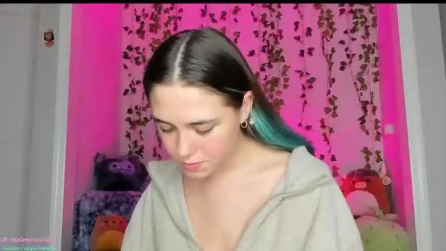 Image 11 of fairyinthewild Stream on Chaturbate on 22 months ago