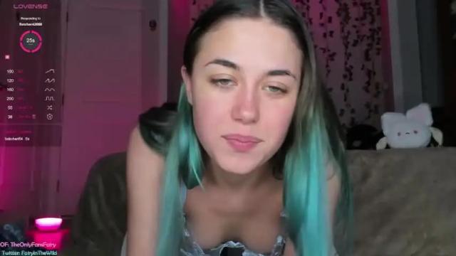 Image 7 of fairyinthewild Stream on Chaturbate on 21 months ago
