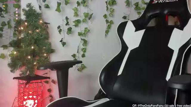 Image 11 of fairyinthewild Stream on Chaturbate on 19 months ago