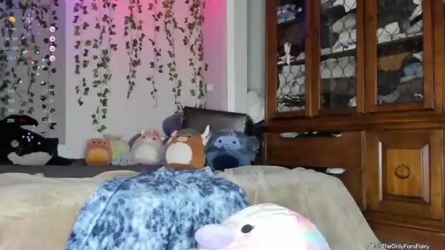 Image 12 of fairyinthewild Stream on Chaturbate on 18 months ago