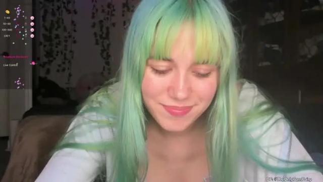 Image 3 of fairyinthewild Stream on Chaturbate on 18 months ago