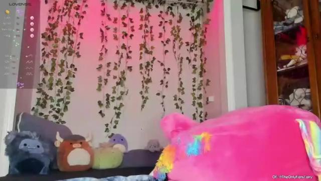Image 12 of fairyinthewild Stream on Chaturbate on 18 months ago