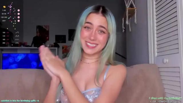 Image 2 of fairyinthewild Stream on Chaturbate on 15 months ago
