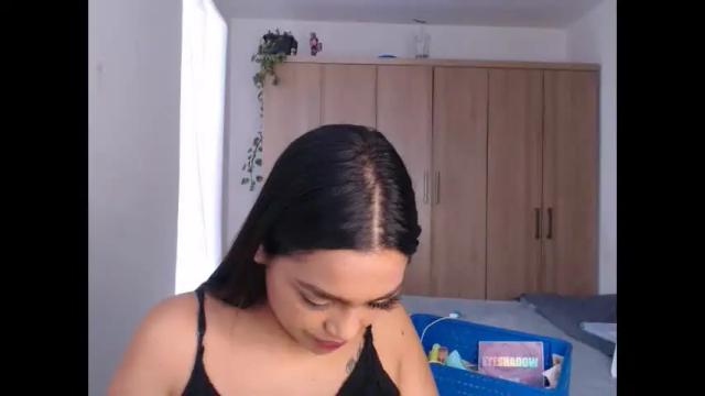 Image 6 of fairylatin Stream on Chaturbate on 2 months ago